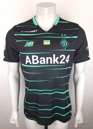Dynamo Kyiv Kiev match shirt 20/21, worn by Artem Besedin