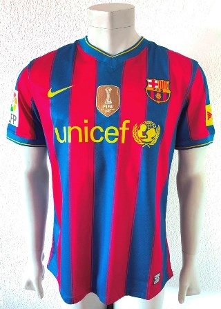 Barcelona match worn shirt, by ukrainian Dmytro Chygrynskiy